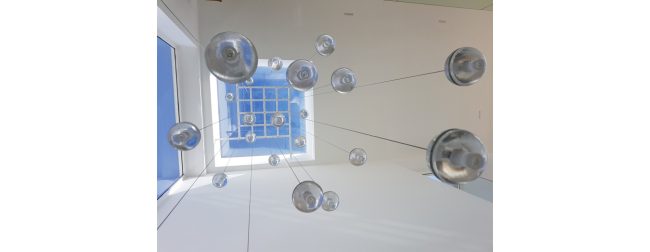 Interiorismo Lanzarote. Minimalismo cálido para vivir Lanzarote desde dentro.